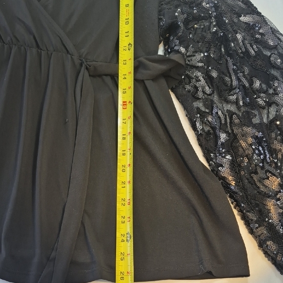 VENUS Black Sequin Lace Long Sleeve Blouse. Women Plus 2x - Picture 8 of 12